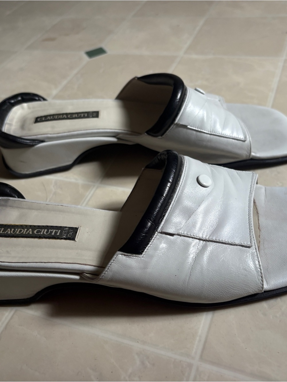 Claudia Ciuti White Leather Slide Mules with Black Trim